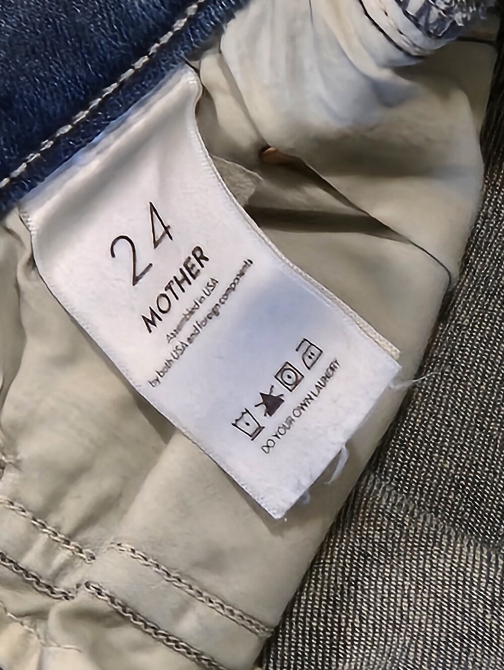MOTHER The Rascal Crop High Waisted Jeans – Graffiti Girl Wash – Size 24 – NWT - Picture 7 of 7